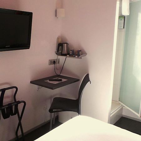 基里亚德奎贝苏德酒店 坎佩尔 外观 照片